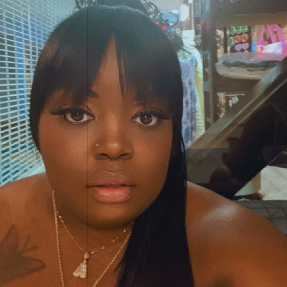 Meet your Posher, Amber